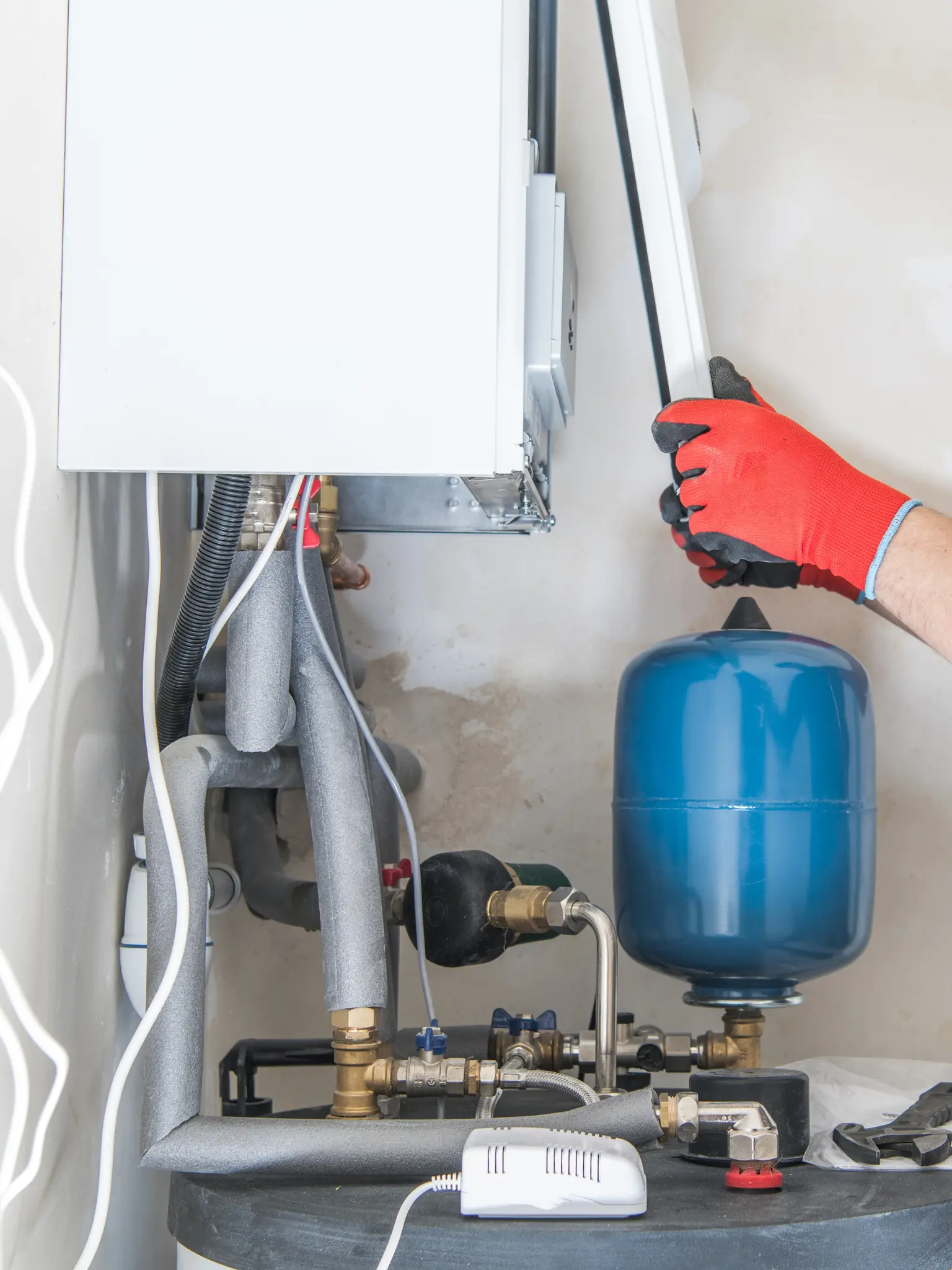 local gas engineer Sandwich, CT13